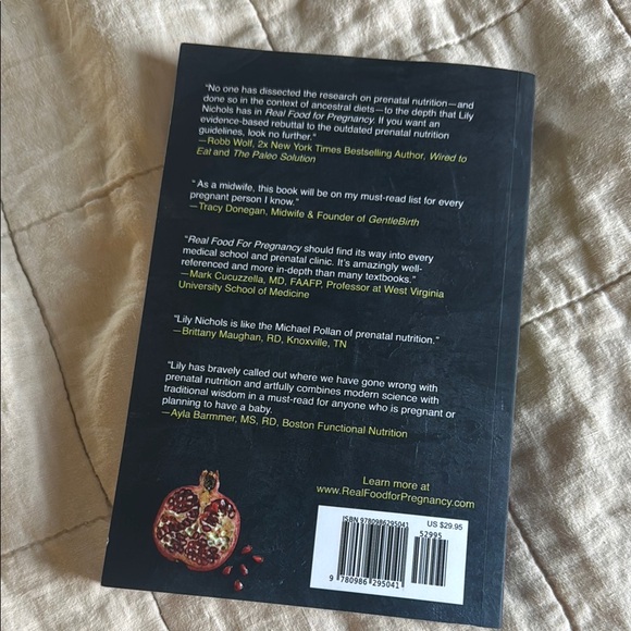 Real Food for Pregnancy Book - Picture 2 of 2